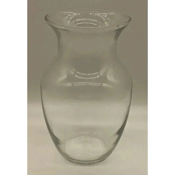 Flower Vase Clear Blown Glass 8" Tall Simple And Elegant - Picture 1 of 4